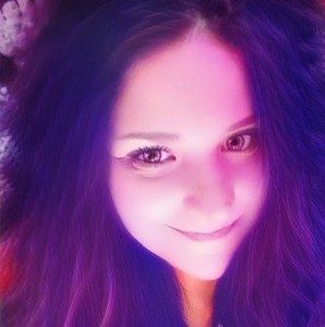 Meet your Posher, Crissy